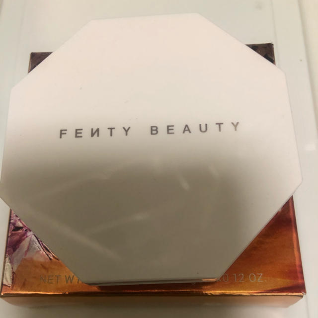 FentyBeauty フェンティービューティ ハイライター 渡辺直美さん使用色