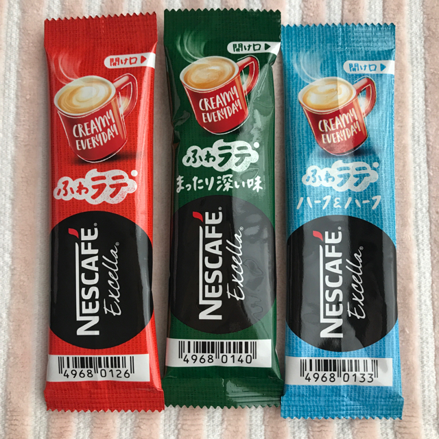 Nestle(ネスレ)のスティック コーヒー　ネスカフェ　エクセラ　30本　組み合わせ自由 食品/飲料/酒の飲料(コーヒー)の商品写真