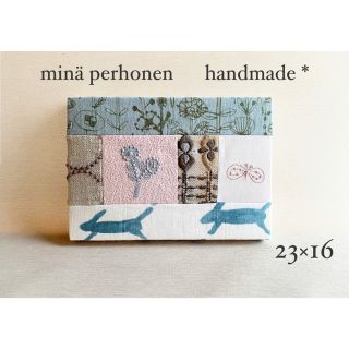 ミナペルホネン(mina perhonen)の【最終お値下げ‼︎】ミナペルホネン　ファブリックパネル　パッチワーク　はぎれ(ファブリック)