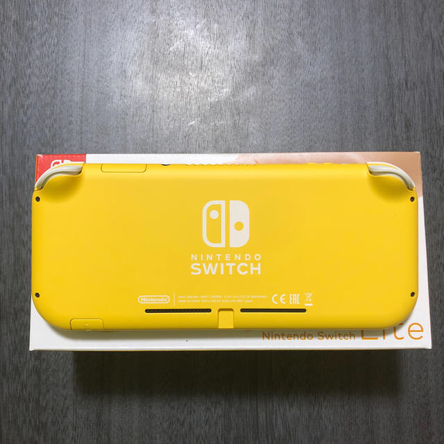 Nintendo Switch Lite イエロー　今ならあつ森付けます！