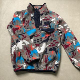 パタゴニア(patagonia)のパタゴニア  patagonia プルオーバー フリース  kidsM(ジャケット/上着)