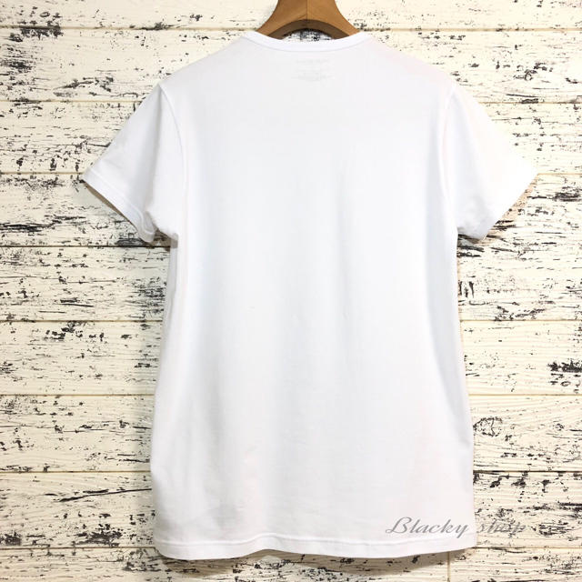 Emporio Armani(エンポリオアルマーニ)の【未使用】エンポリオアルマーニ  Tシャツ M クルーネック 白 ホワイト メンズのトップス(Tシャツ/カットソー(半袖/袖なし))の商品写真