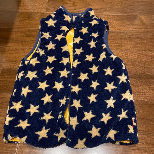 DOUBLE.B(ダブルビー)のミキハウスdouble B リバーシブルベスト キッズ/ベビー/マタニティのキッズ服男の子用(90cm~)(ジャケット/上着)の商品写真