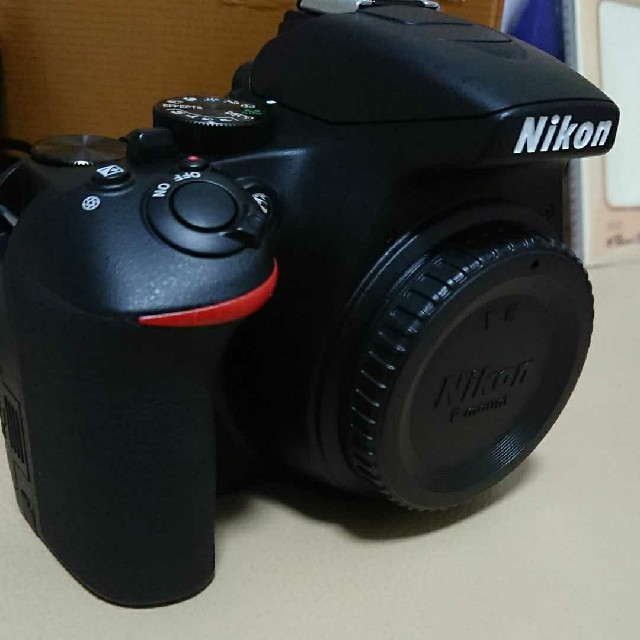 Nikon D3500 デジタル一眼レフ カメラ