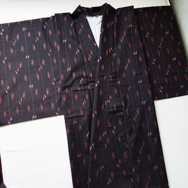【宙太様専用】トールサイズ 着物 身丈166cm 古代久米織紬   レディースの水着/浴衣(着物)の商品写真