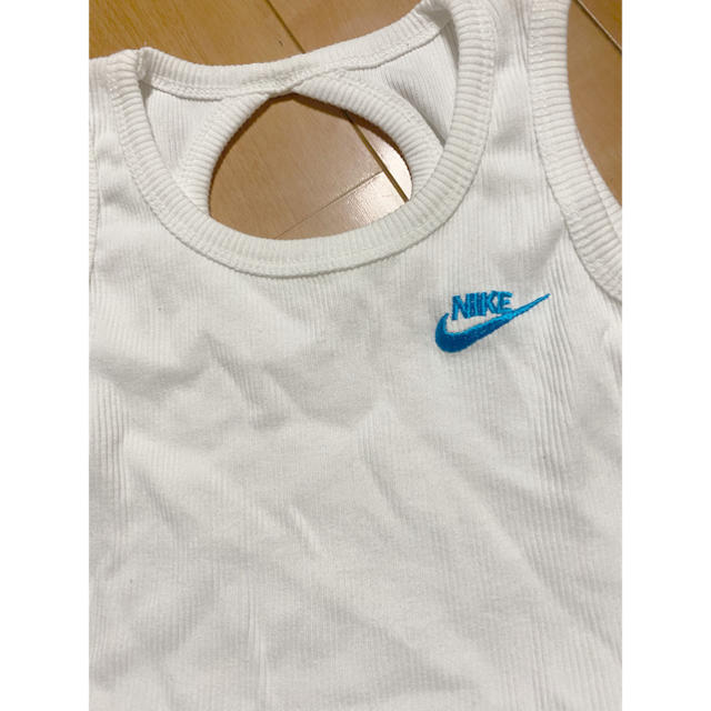 NIKE(ナイキ)のNIKE セットアップ　キッズ　90 キッズ/ベビー/マタニティのキッズ服女の子用(90cm~)(Tシャツ/カットソー)の商品写真