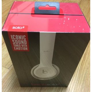 beats solo2 新品未開封(ヘッドフォン/イヤフォン)