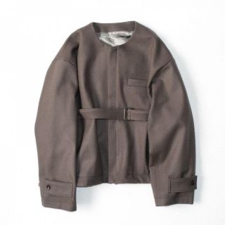 サンシー(SUNSEA)の専用　stein NO COLLAR BELTED JACKET・G.TAUPE(ノーカラージャケット)