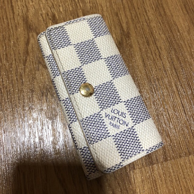 LOUIS VUITTON - ルイヴィトン ダミエ キーケース 白の通販 by まる's shop｜ルイヴィトンならラクマ