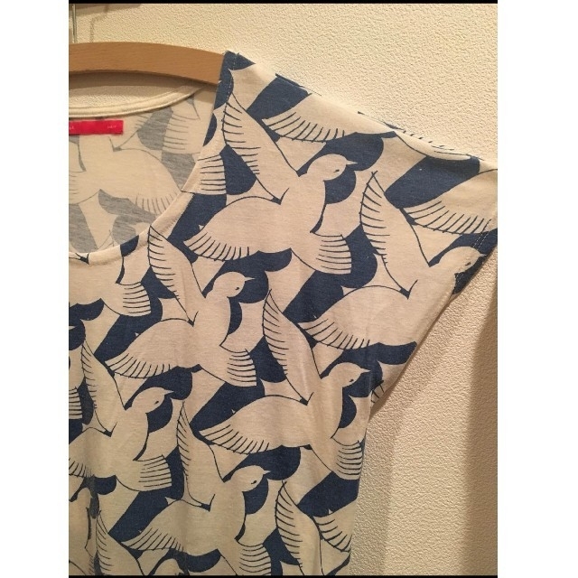 Design Tshirts Store graniph(グラニフ)の鳥　グラニフ　チュニック レディースのトップス(チュニック)の商品写真