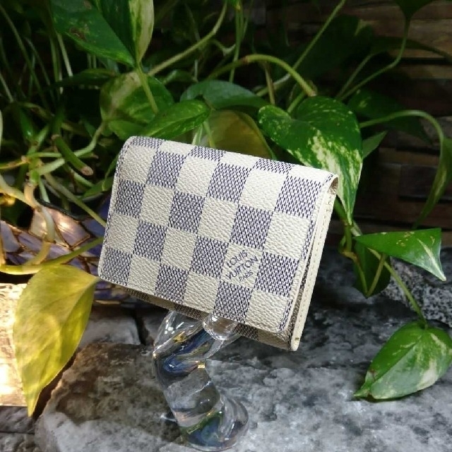 LOUIS VUITTON(ルイヴィトン)の【LOUIS VUITTON】ルイヴィトンダミエアズールカードケース【美中古】 レディースのファッション小物(名刺入れ/定期入れ)の商品写真