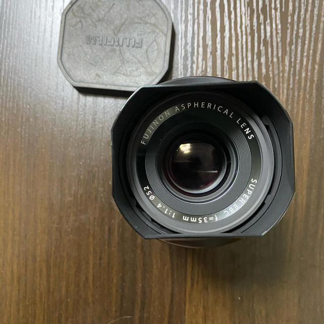 送料無料/新品】 富士フイルム - Xf 35mm f1.4 r レンズ(単焦点