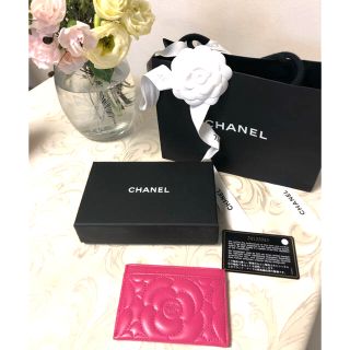 シャネル(CHANEL)の【rn様専用】CHANEL パスケース　名刺入れ　ピンク　カメリア(名刺入れ/定期入れ)