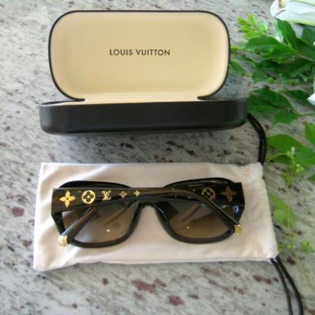 LOUIS VUITTON(ルイヴィトン)の★正規品★LOUIS VUITTON ★モノグラム サングラス ★ レディースのファッション小物(サングラス/メガネ)の商品写真