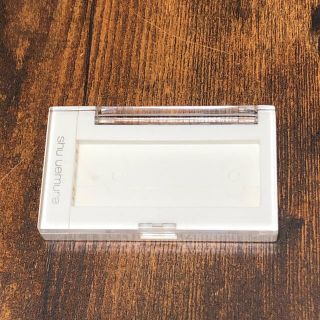 シュウウエムラ(shu uemura)のshu uemura カスタムケース　シュウウエムラ  チークアイシャドウケース(ボトル・ケース・携帯小物)