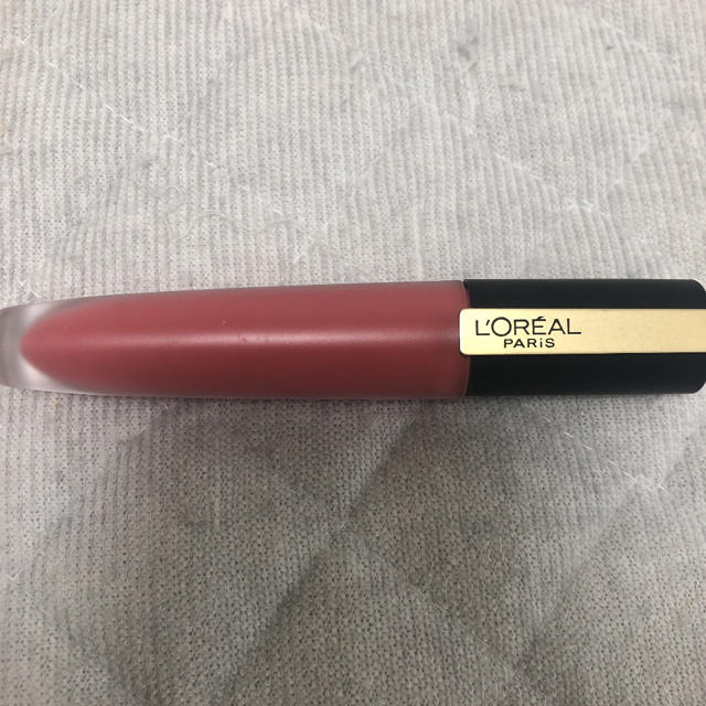 L'Oreal Paris(ロレアルパリ)のロレアルパリ ルージュシグネチャー 124 コスメ/美容のベースメイク/化粧品(リップグロス)の商品写真