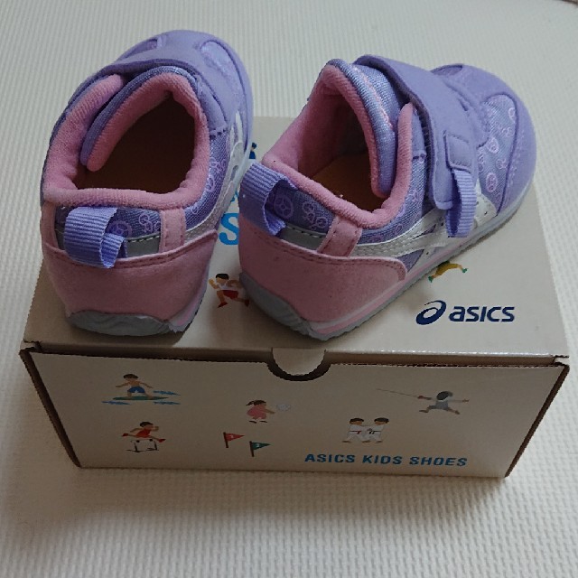 asics(アシックス)のアシックス ベビーシューズ SUKU2 キッズ/ベビー/マタニティのベビー靴/シューズ(~14cm)(スニーカー)の商品写真