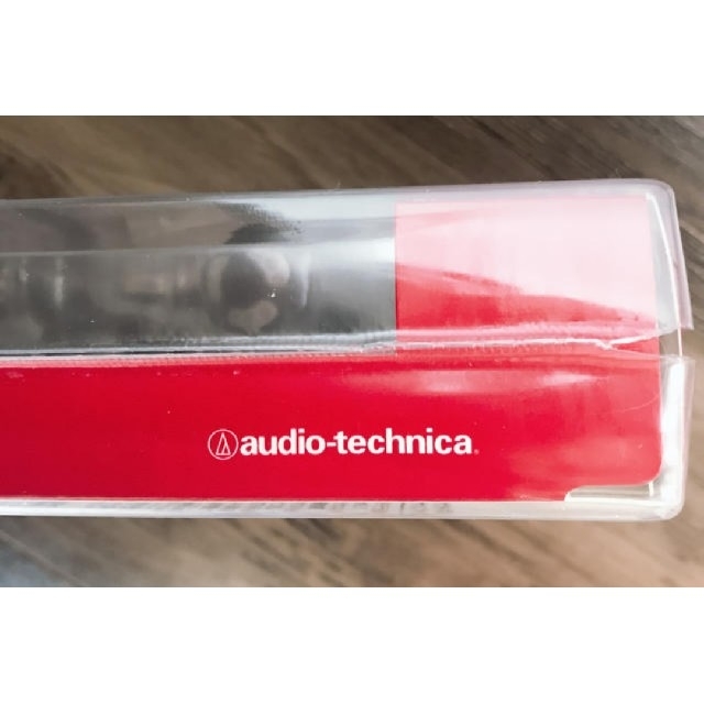 audio-technica(オーディオテクニカ)のオーディオテクニカイヤホン スマホ/家電/カメラのオーディオ機器(ヘッドフォン/イヤフォン)の商品写真