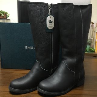 エミュー(EMU)の新品‼️emu  spence(ブーツ)