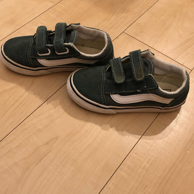 VANS(ヴァンズ)のvans オールドスクール　スニーカー　キッズ キッズ/ベビー/マタニティのキッズ靴/シューズ(15cm~)(スニーカー)の商品写真