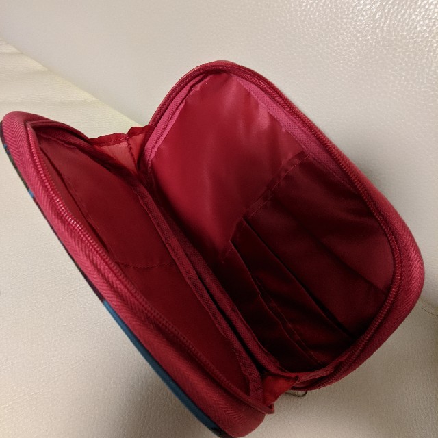 GIVENCHY(ジバンシィ)のジバンシーショルダーバッグ＆ロペポーチ＆メイクポーチ メンズのバッグ(ショルダーバッグ)の商品写真