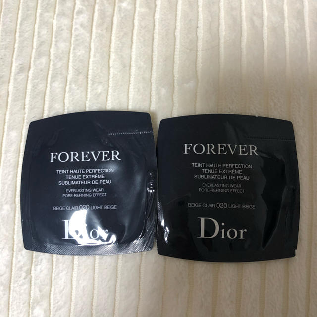 Dior(ディオール)のDiorファンデーションサンプル　スキンフォーエヴァー&エヴァーフルイド コスメ/美容のベースメイク/化粧品(ファンデーション)の商品写真