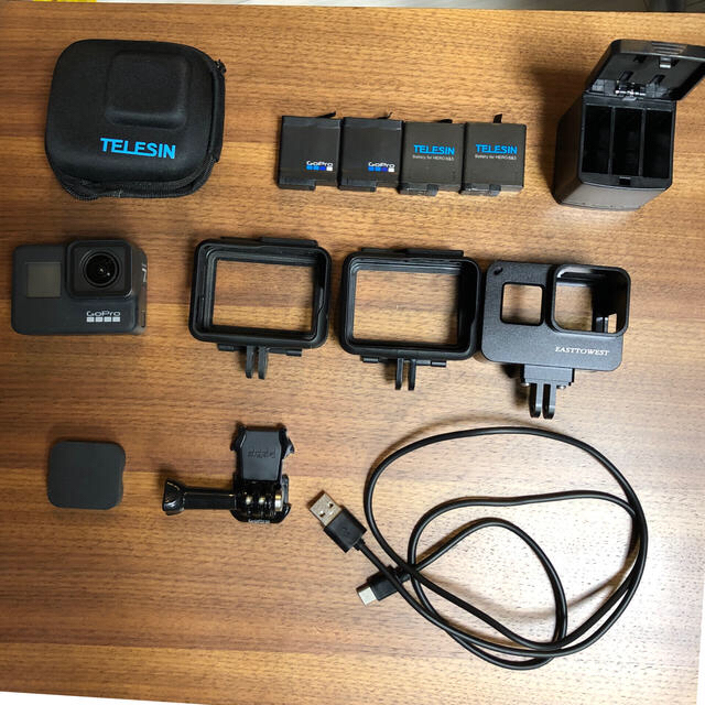 カメラ値下げしました！GoPro HERO7 Black おまけ多数