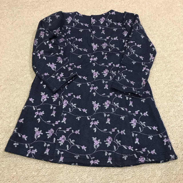 BeBe(ベベ)のBeBe ワンピース 120 新品未使用 キッズ/ベビー/マタニティのキッズ服女の子用(90cm~)(ワンピース)の商品写真