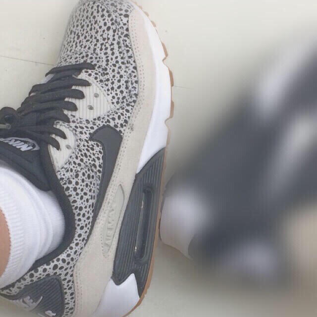 NIKE AIRMAX スニーカー