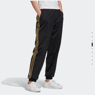 アディダス(adidas)の専用！アディダスオリジナルス　トラックパンツL(その他)