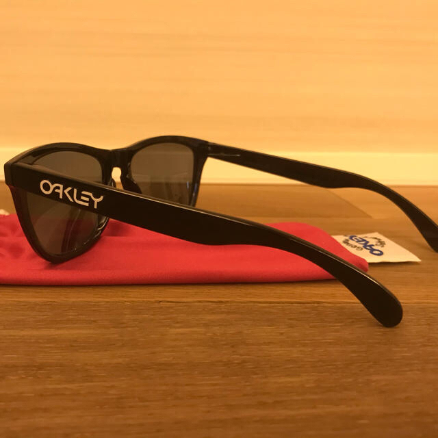 Oakley(オークリー)の保証書　原宿店購入　オークリー　フロッグスキン  偏光　サングラス メンズのファッション小物(サングラス/メガネ)の商品写真