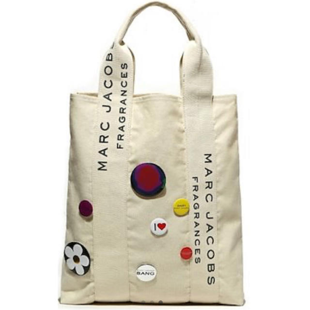 MARC JACOBS(マークジェイコブス)のMARC JACOBS トートバッグ  缶バッチ付き 限定　 レディースのバッグ(トートバッグ)の商品写真