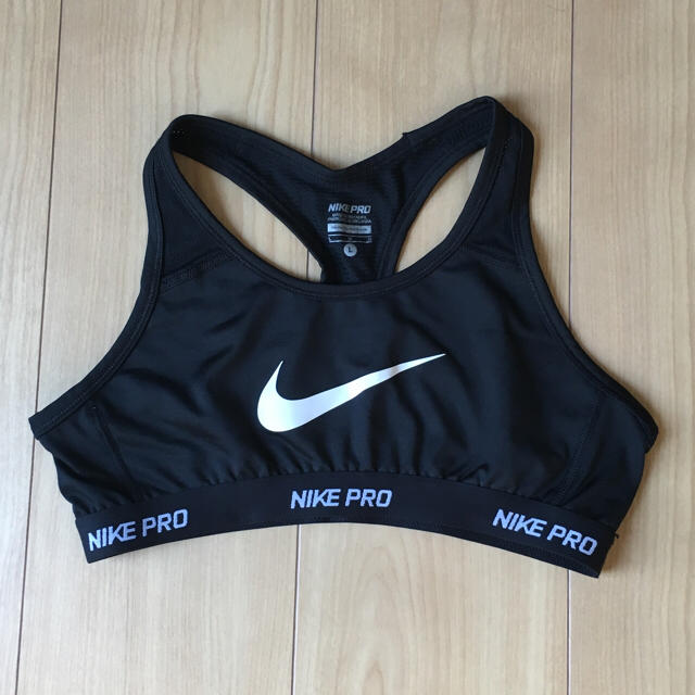 NIKE(ナイキ)のNIKE PRO ブラトップ キッズ/ベビー/マタニティのキッズ服女の子用(90cm~)(その他)の商品写真