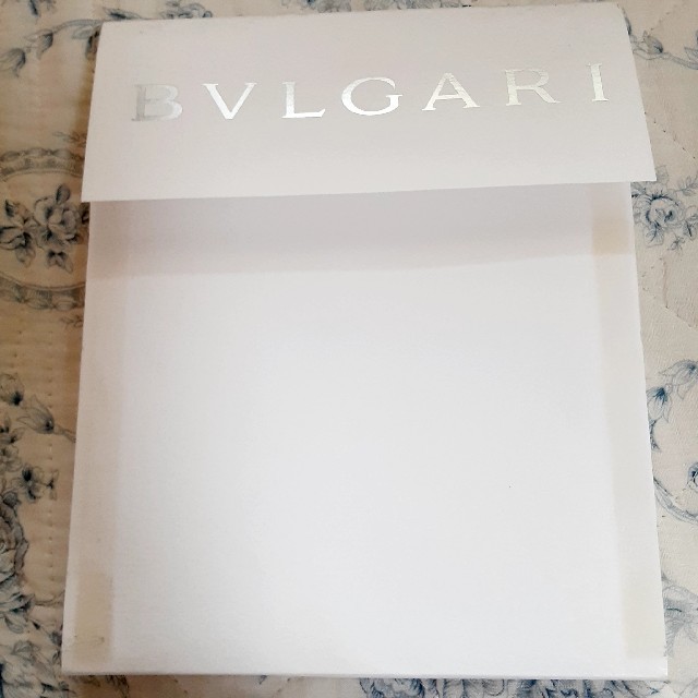 BVLGARI(ブルガリ)のブライダルジュエリーカタログ エンタメ/ホビーの本(ファッション/美容)の商品写真