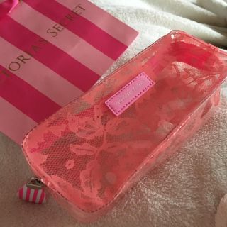 ヴィクトリアズシークレット(Victoria's Secret)のヴィクシー♡レース柄ポーチ♡ショッパー(ポーチ)