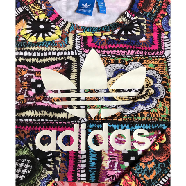 adidas(アディダス)のadidas/クロップドトップス レディースのトップス(Tシャツ(半袖/袖なし))の商品写真