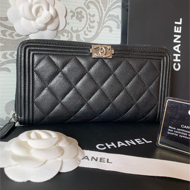 CHANEL(シャネル)の【もも様専用】シャネル 長財布 ボーイシャネル キャビアスキン 黒 メンズのファッション小物(長財布)の商品写真