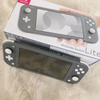 ニンテンドースイッチ(Nintendo Switch)の任天堂スイッチライト　Nintendo switch lite グレー gray(携帯用ゲーム機本体)