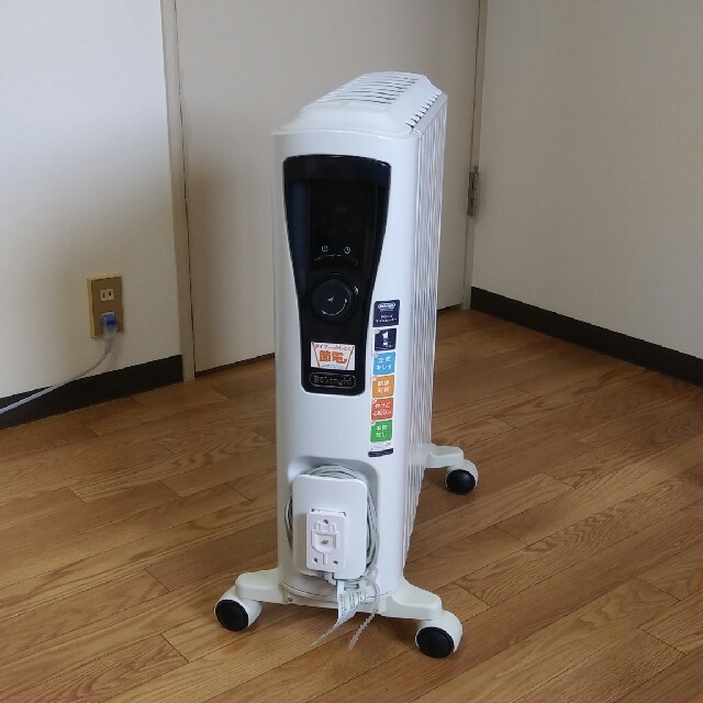 美品☆デロンギ ユニカルド オイルヒーター RHJ65L0915 高質で安価