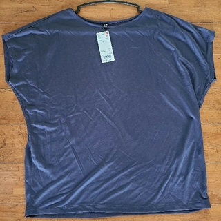 ユニクロ(UNIQLO)のUNIQLO　ドレープクールネックT(半袖)(Tシャツ(半袖/袖なし))