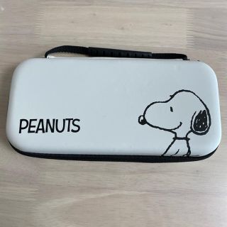 ピーナッツ(PEANUTS)のSwitch ケース　スヌーピー　SNOOPY(その他)