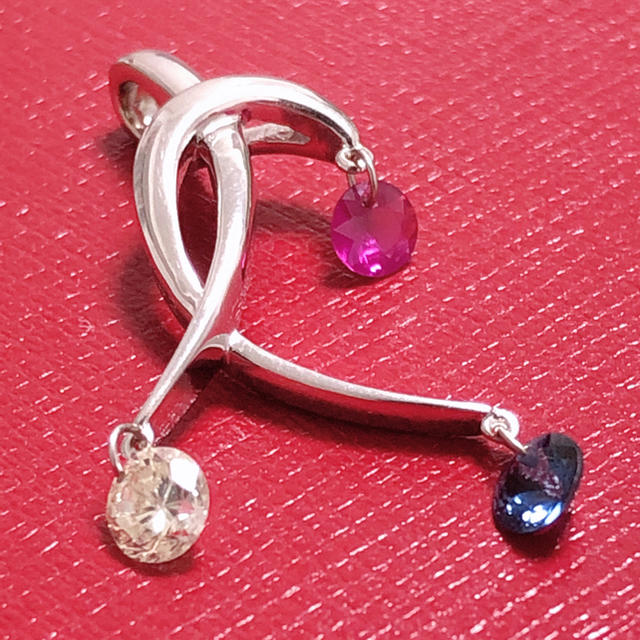 ☆ サファイア ルビー ダイヤモンドペンダント ☆ k18wg ダイヤモンド
