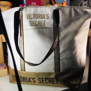 ヴィクトリアズシークレット(Victoria's Secret)のヴィクトリアシークレット　Victoria’s Secret トートバッグ(トートバッグ)