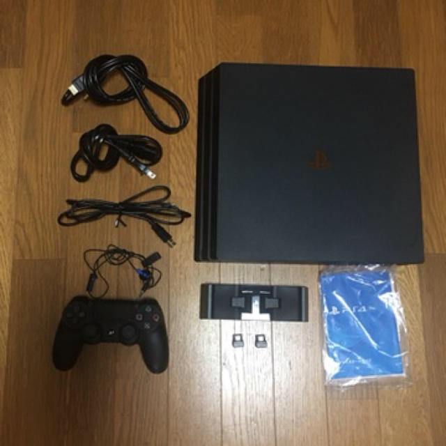 SONY PlayStation4 pro CUH-7000B 保証書付き家庭用ゲーム機本体