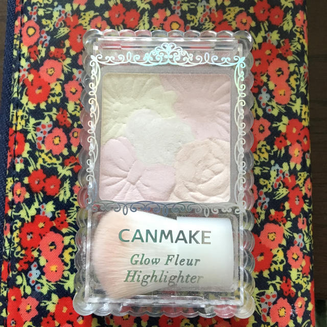 CANMAKE(キャンメイク)のキャンメイク グロウハイライトパウダー コスメ/美容のベースメイク/化粧品(フェイスパウダー)の商品写真