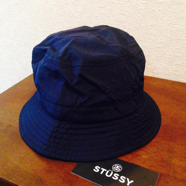 STUSSY(ステューシー)のSTUSSY バケットハット ネイビー レディースの帽子(ハット)の商品写真