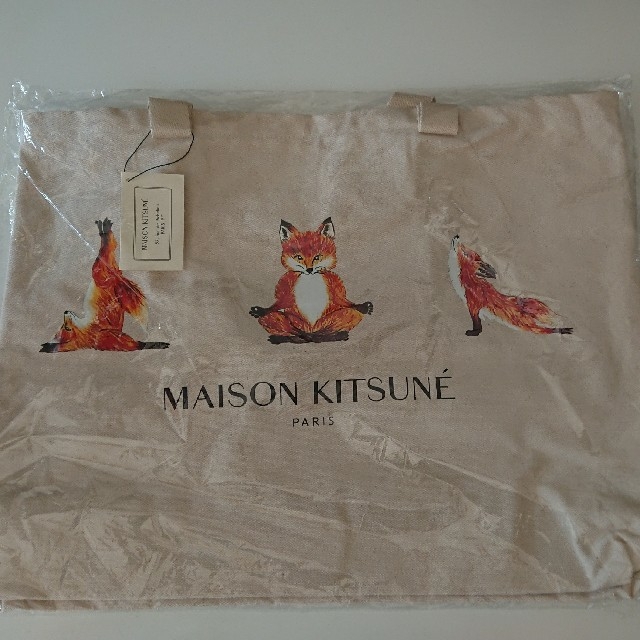 MAISON KITSUNE'(メゾンキツネ)のメゾンキツネヨガフォックス2wayキャンバストートバッグ メンズのバッグ(トートバッグ)の商品写真