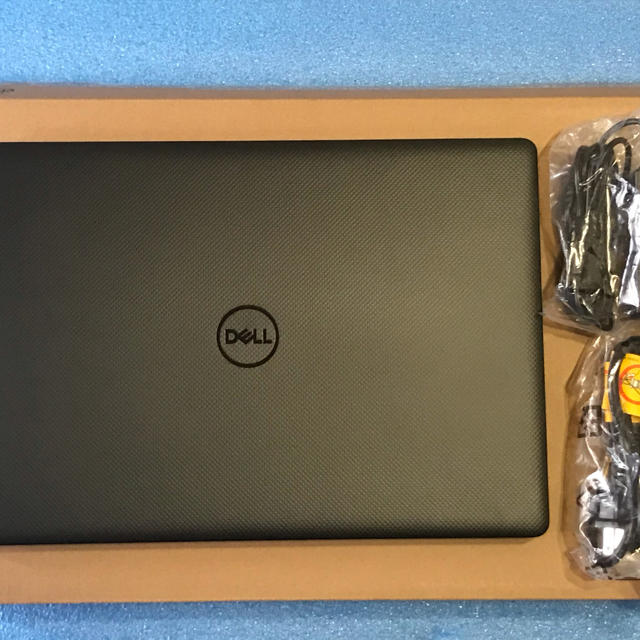 DELL Vostro Notebook BTX 3580 - ノートPC