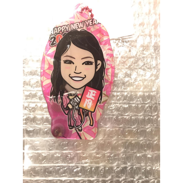 い出のひと時に、とびきりのおしゃれを! 石井杏奈 クリアチャーム
