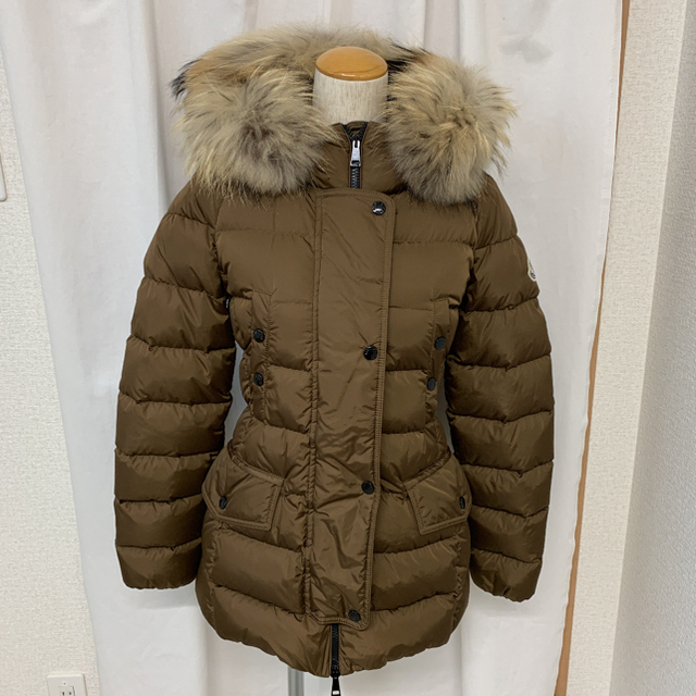 モンクレール MONCLER Elanion レディース ダウン ベルベット